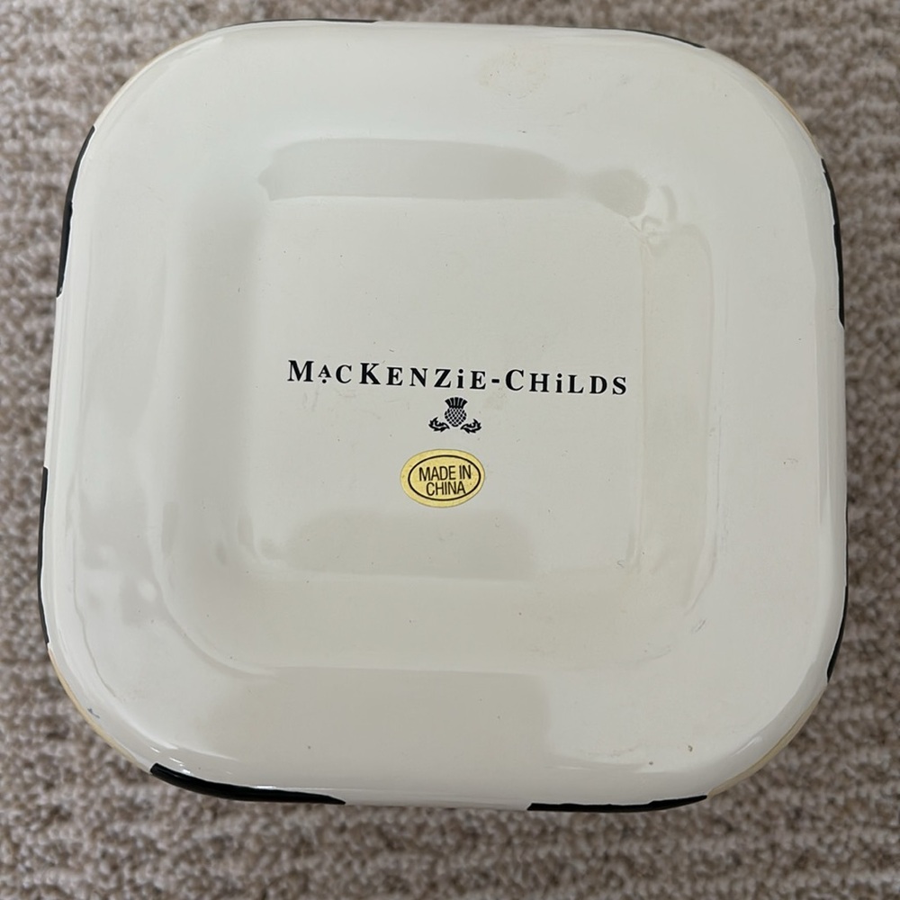 Mackenzie-Childs Courtly Check Enamel Deep Squarage Bowl – Small - Picture 4 of 5